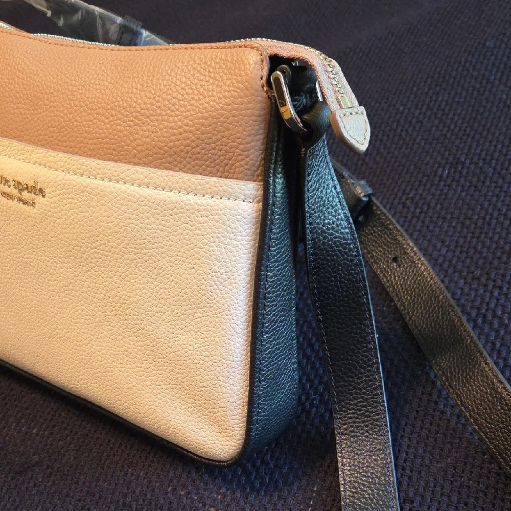 Kate Spade NWT Cream & Tan Run Around Med Crossbody Bag Elegant Design - Picture 4 of 11
